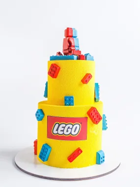 Торт на корпоратив с шоколадными фигурами Классический Lego